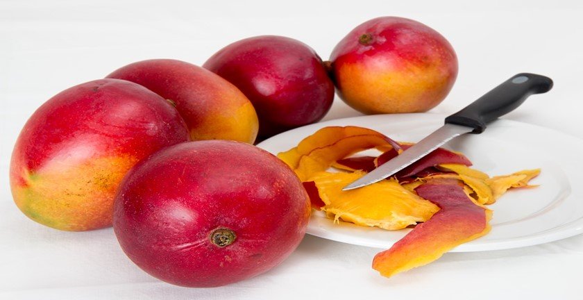 You are currently viewing Pros and Cons of Eating Mango
