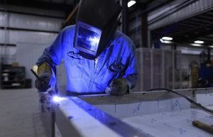Read more about the article Pros and Cons of welding