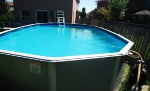 Read more about the article Pros and cons of above ground pool