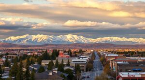 Read more about the article Pros and Cons of Living in Flagstaff, AZ